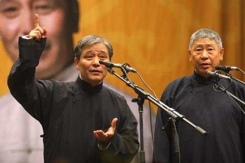 相声纠纷在线观看,笑料百出，网络直播背后的恩怨情仇  第1张